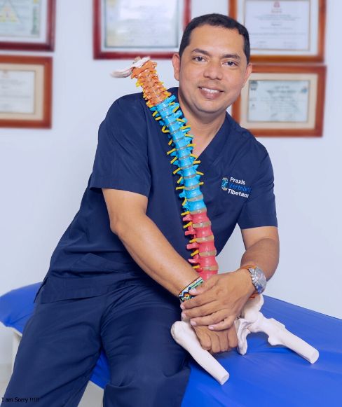 Terapeuta Ciro Meza en consulta – Columna Vital